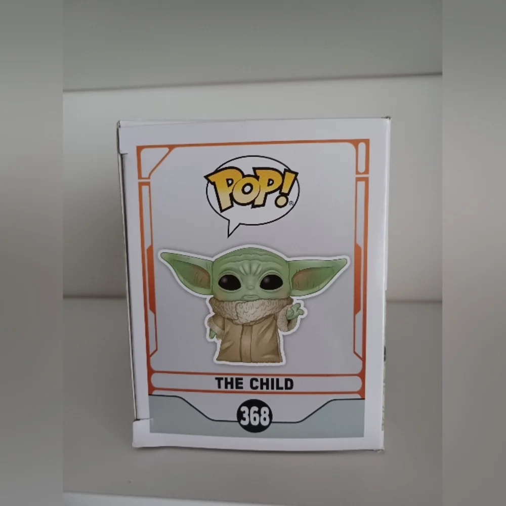 The‎ Child Grogu From Star Wars The Mandalorian 368 Bobblehead Figure Funko Pop
